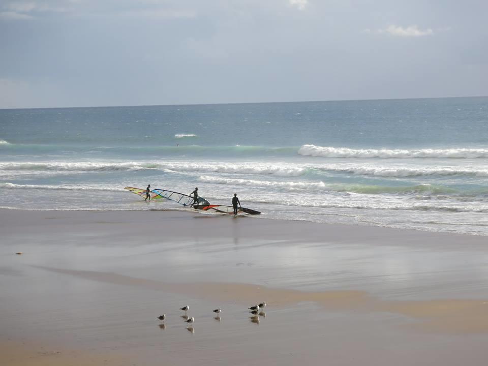 De Caparica Sun And Beach